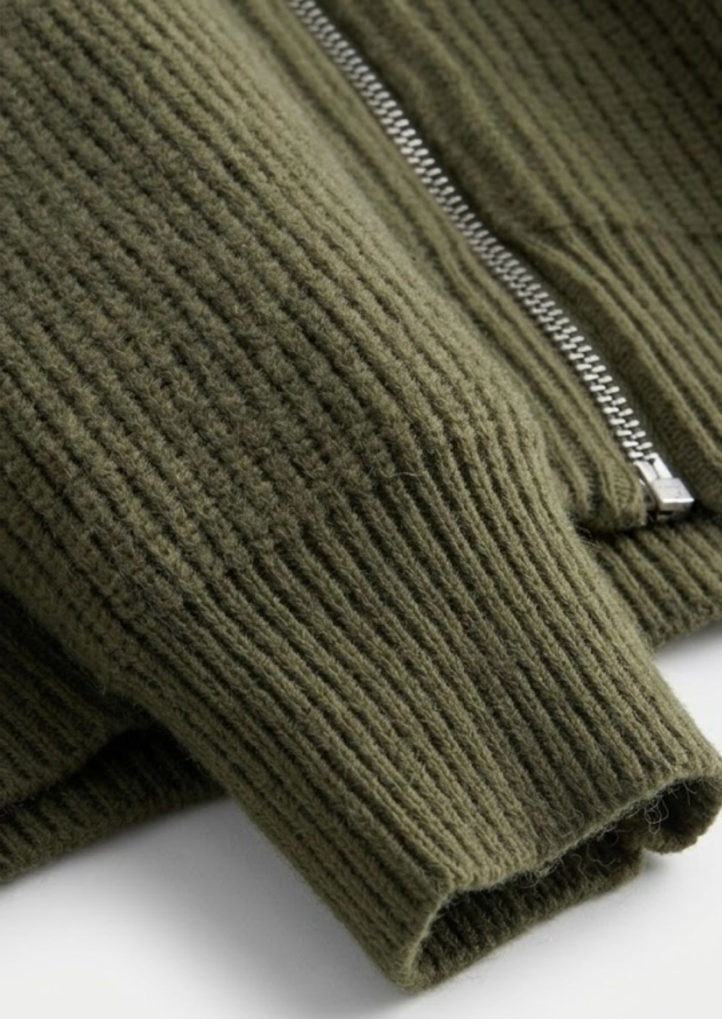 LEONARD SWEATER